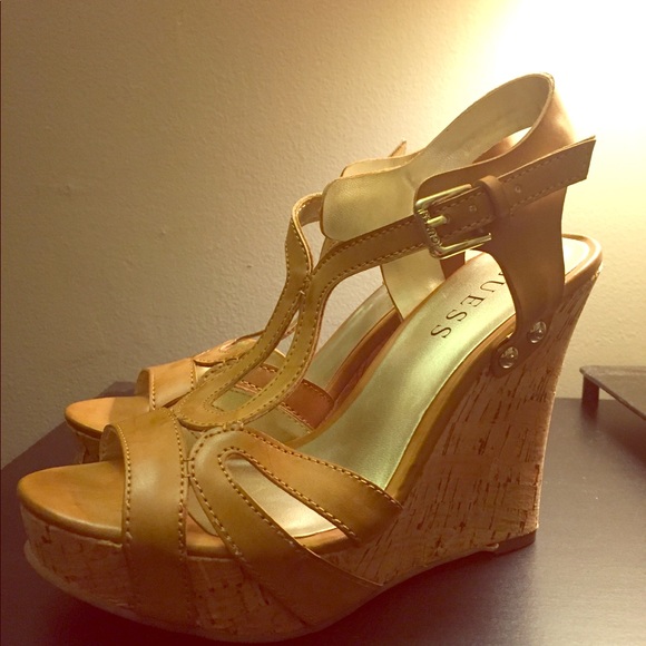73 off guess shoes size 5 wedge sandals never worn poshmark size 5 wedge